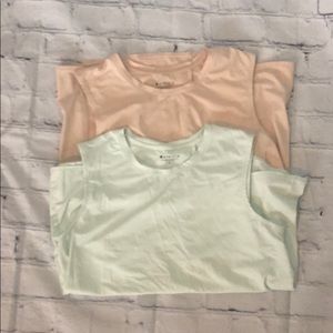 BUNDLE Athleta Sleeveless Training Tops - Size L